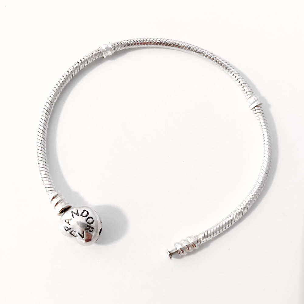 Pandora Moments Heart & Snake Chain Bracelet